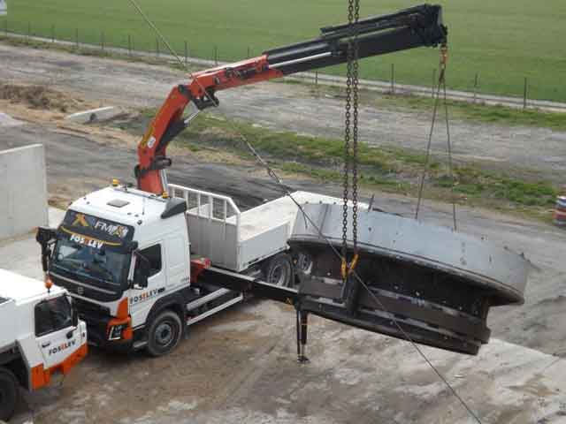 01 Partie arriere d un sechoir a luzerne diametre 4 500 mm hauteur 1 200 mm poids 9 500 kg